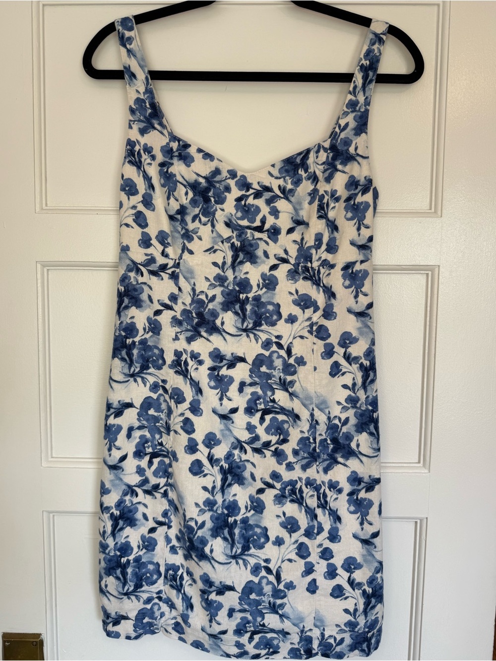 Abercrombie & Fitch White Dress with Blue Floral Print